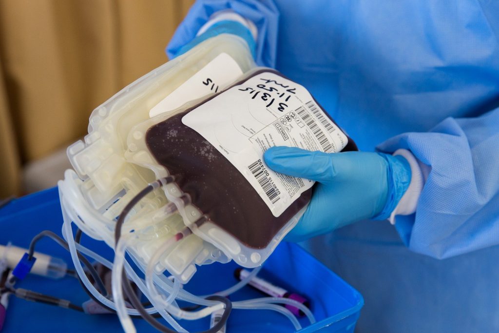 Projeto Amor Cantado incentiva doação de sangue