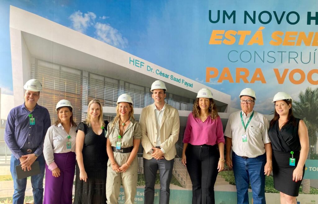 A previsão de inauguração do Hospital Estadual de Formosa - HEF ampliado será em março de 2026, ampliando para atender bem.
