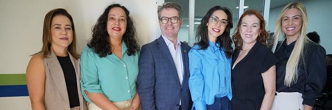Reunião do Comitê Gestor de Saúde em Goiás para fortalecer a assistência nas regiões de saúde. Hospital Estadual de Formosa, Policlínica de Formosa e Policlínica de Posse, unidades geridas pelo IMED estiveram presentes.